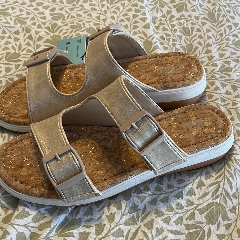 JBU by Jambu Kona Women’s Wedge Sandal Taupe Shimmer Size 8.5 NEW Cork Footbed - Picture 2 of 7